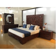 Mahogany Custom Carved Bed in sizes 6x6ft and 6x5ft with Dressing Mirror and side Drawers